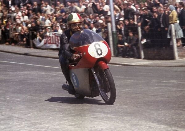 Giacomo Agostini (MV) 1965 Junior TT