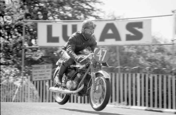 Framed Print : Godfrey Benson (Suzuki) 1969 Production 250 TT Framed Print : Godfrey Benson (Suzuki) 1969 Production 250 TT