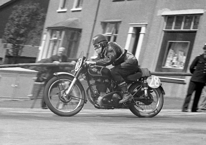 Framed Print : Goo Owen (Matchless) 1953 Clubman Junior TT Framed Print : Goo Owen (Matchless) 1953 Clubman Junior TT