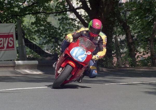 Gordon Blackley (Honda) 2002 Junior 600 TT