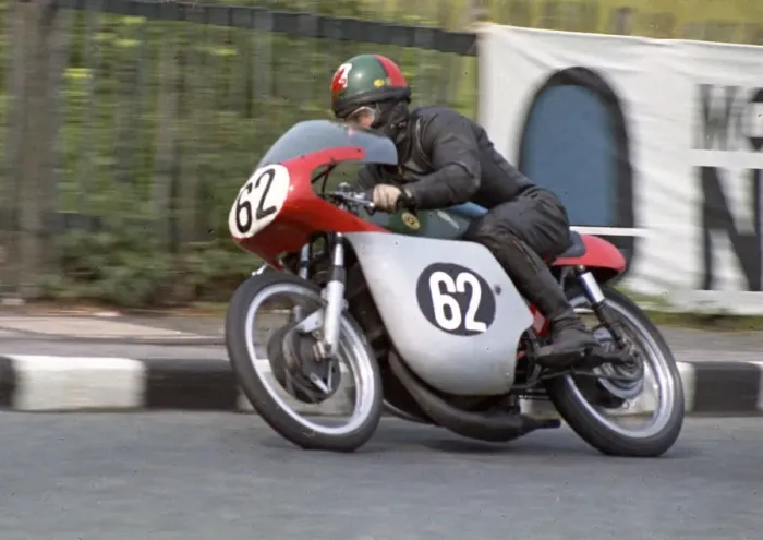 Framed Print : Gordon Daniels (Bultaco) 1970 Ultra Lightweight TT Framed Print : Gordon Daniels (Bultaco) 1970 Ultra Lightweight TT