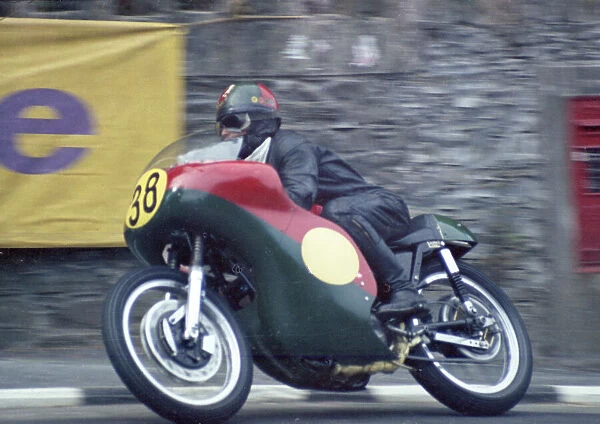 Gordon Daniels (Cowles Metisse) 1968 Senior Manx Grand Prix