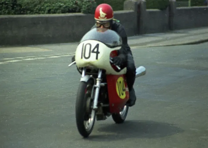 Framed Print : Gordon Keith Velocette Metisse 1970 Senior TT