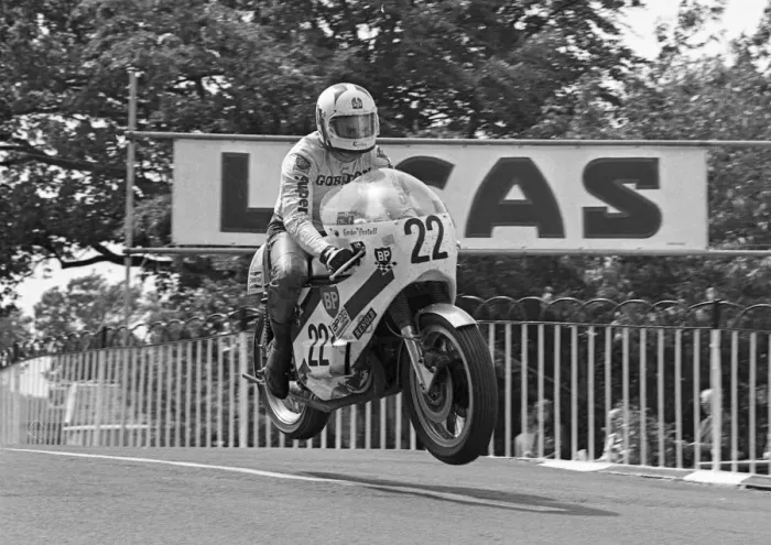 Framed Print : Gordon Pantall (TWS Suzuki) 1975 Classic TT Framed Print : Gordon Pantall (TWS Suzuki) 1975 Classic TT