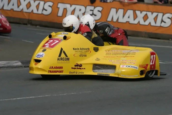 Framed Print : Gordon Shand & Stuart Graham (Shand Suzuki) 2010 Sidecar A TT Framed Print : Gordon Shand & Stuart Graham (Shand Suzuki) 2010 Sidecar A TT