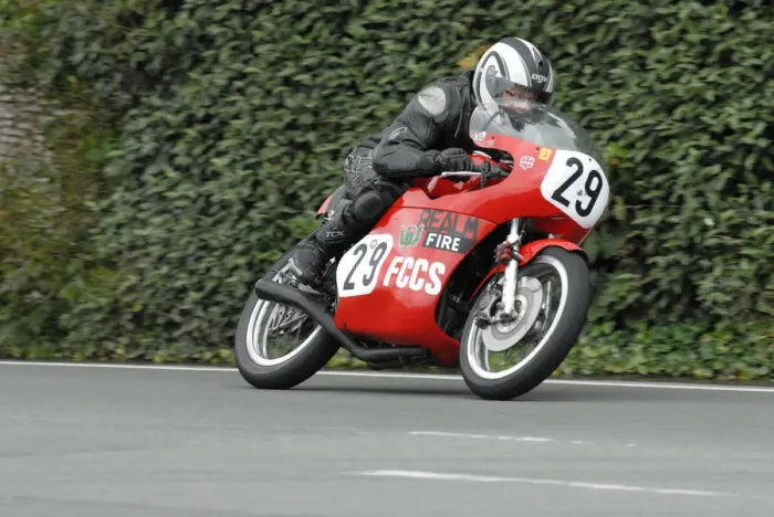 Framed Print : Gordon Yule (Honda) 2009 Classic TT