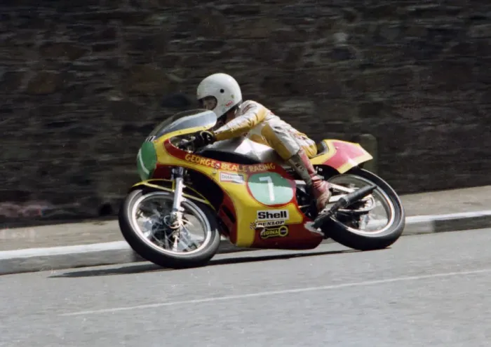 Framed Print : Graeme McGregor (Yamaha) 1979 Junior TT Framed Print : Graeme McGregor (Yamaha) 1979 Junior TT