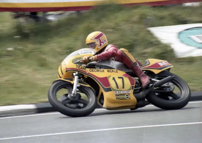 Framed Print : Graeme McGregor (Yamaha) 1980 Senior TT Framed Print : Graeme McGregor (Yamaha) 1980 Senior TT