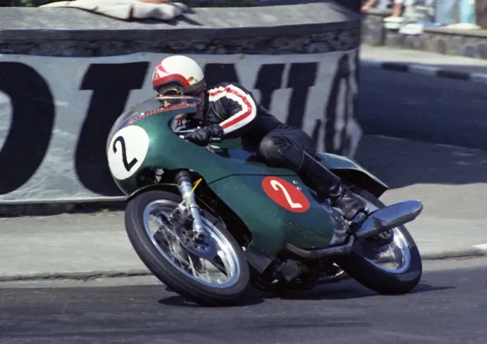 Framed Print : Graham Bailey (Kuhn Norton) Parliament Square 1969 Production TT Framed Print : Graham Bailey (Kuhn Norton) Parliament Square 1969 Production TT