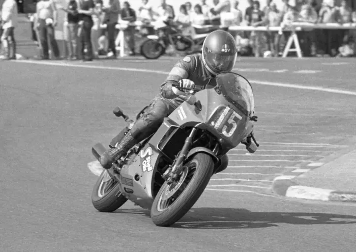 Framed Print : Graham Bentman (Kawasaki) 1984 Production TT Framed Print : Graham Bentman (Kawasaki) 1984 Production TT