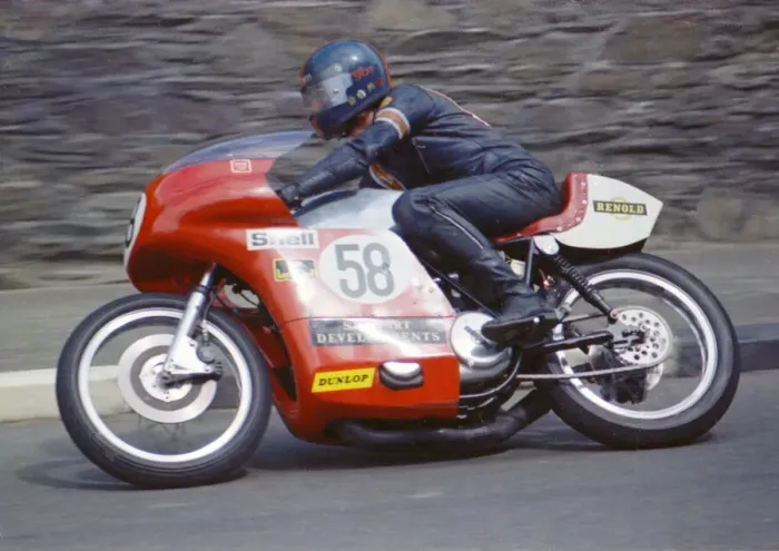 Framed Print : Graham Bentman (Norton) 1974 Formula 750 TT