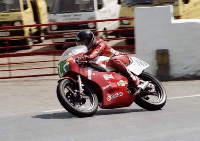 Framed Print : Graham Cannell (Yamaha) 1984 Junior TT Framed Print : Graham Cannell (Yamaha) 1984 Junior TT