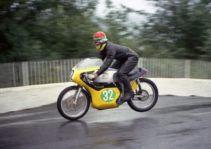 Framed Print : Graham Gibbons (DMW) 1967 Lightweight Manx Grand Prix Framed Print : Graham Gibbons (DMW) 1967 Lightweight Manx Grand Prix