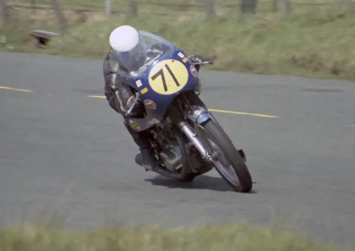 Framed Print : Graham Penny (Honda) 1972 Senior TT Framed Print : Graham Penny (Honda) 1972 Senior TT
