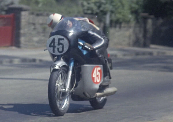 Graham Penny (Honda) on Glencrutchery Road 1969 Production TT