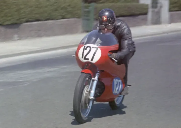 Framed Print : Graham Sharp (Aermacchi) 1969 Junior TT Framed Print : Graham Sharp (Aermacchi) 1969 Junior TT