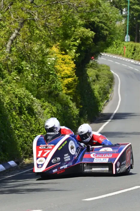 Framed Print : Greg Lambert & Kenny Cole (GLR Honda) 2015 Sidecar TT Framed Print : Greg Lambert & Kenny Cole (GLR Honda) 2015 Sidecar TT