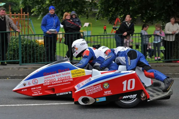 Framed Print : Greg Lambert & Kenny Cole (Honda GLR) 2014 Sidecar TT Framed Print : Greg Lambert & Kenny Cole (Honda GLR) 2014 Sidecar TT