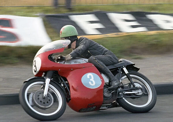 Griff Jenkins (Norton) 1966 Junior TT