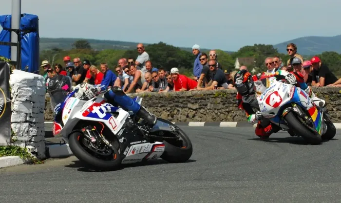 Framed Print : Guy Martin (BMW) and Dan Kneen (Honda) 2015 Southern 100 Framed Print : Guy Martin (BMW) and Dan Kneen (Honda) 2015 Southern 100