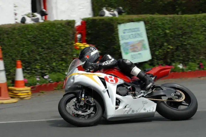 Framed Print : Guy Martin (Honda) 2010 Superstock TT