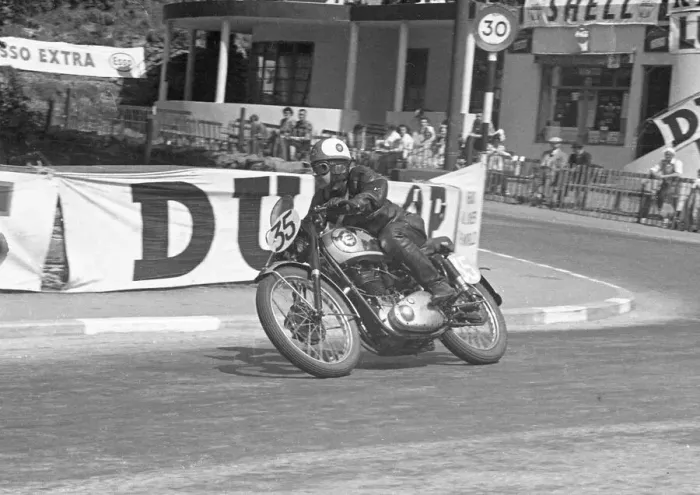 Framed Print : H Evans (BSA) 1953 Junior Clubman TT Framed Print : H Evans (BSA) 1953 Junior Clubman TT