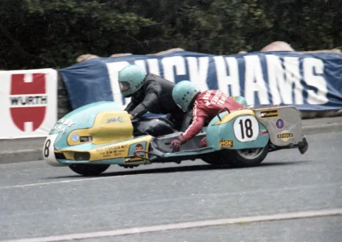 Framed Print : Bill Hall & Peter Minion (Granby Yamaha) 1979 Sidecar TT