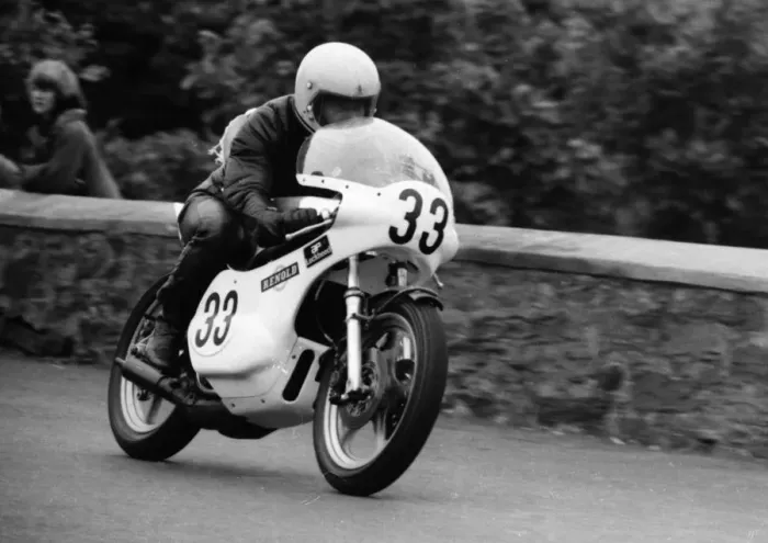 Framed Print : Hans Georg Schone (Yamaha) 1977 Classic TT Framed Print : Hans Georg Schone (Yamaha) 1977 Classic TT