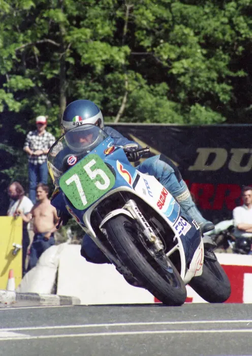 Framed Print : Hans Hart (Suzuki) 1987 Production B TT Framed Print : Hans Hart (Suzuki) 1987 Production B TT