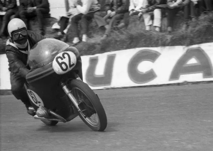 Framed Print : Hans Otto Butenuth (BMW) 1964 Senior TT Framed Print : Hans Otto Butenuth (BMW) 1964 Senior TT