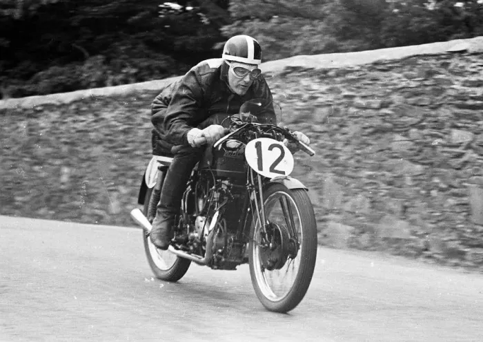 Framed Print : Harold Hartley (Rudge) 1952 Lightweight TT Framed Print : Harold Hartley (Rudge) 1952 Lightweight TT
