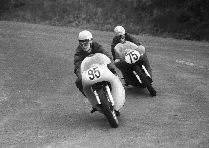Framed Print : Harold Taylor (Norton) & Pete Elmore (Matchless) 1962 Senior Manx Grand Prix Framed Print : Harold Taylor (Norton) & Pete Elmore (Matchless) 1962 Senior Manx Grand Prix