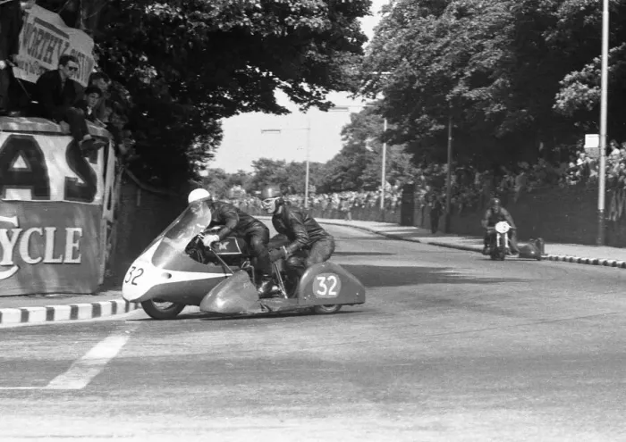 Framed Print : Harry Scholes & B Daniells (Matchless) 1959 Sidecar TT Framed Print : Harry Scholes & B Daniells (Matchless) 1959 Sidecar TT