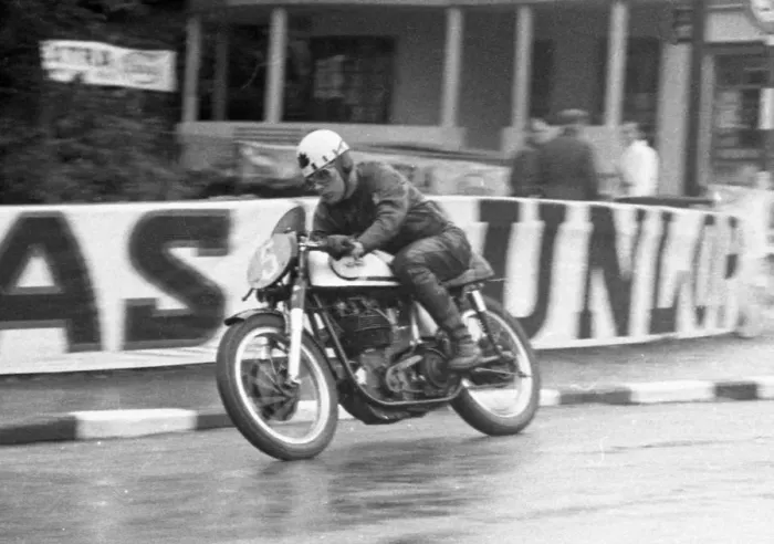 Framed Print : Harry Wieland (Norton) 1956 Junior TT Framed Print : Harry Wieland (Norton) 1956 Junior TT