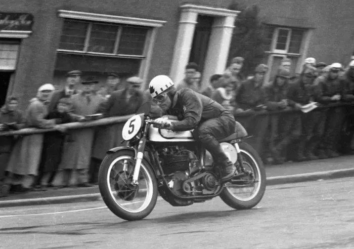 Framed Print : Harry Wieland (Norton) 1956 Junior TT Framed Print : Harry Wieland (Norton) 1956 Junior TT
