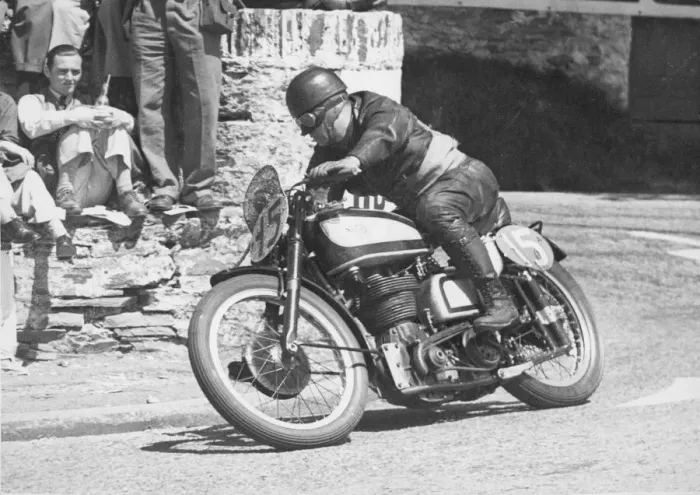Framed Print : Hatold Daniell (Norton) 1938 Senior TT Framed Print : Hatold Daniell (Norton) 1938 Senior TT