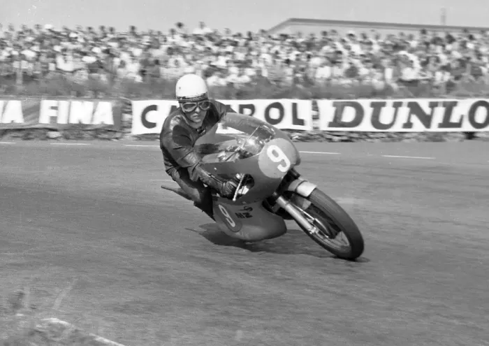 Framed Print : Heinz Rosner (MZ) 1966 Lightweight TT Framed Print : Heinz Rosner (MZ) 1966 Lightweight TT