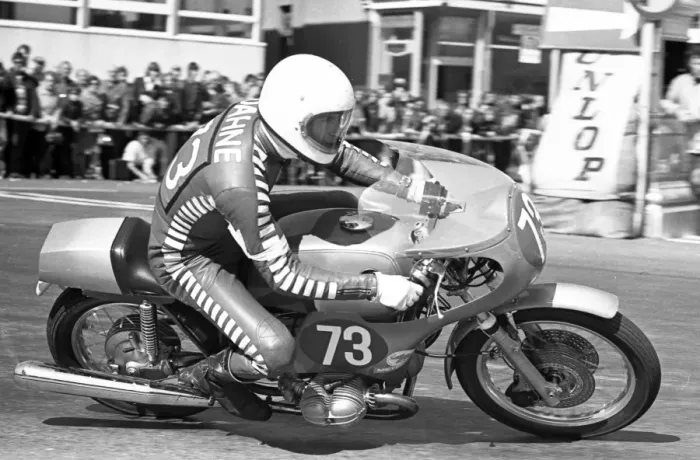 Framed Print : Helmut Dahne at Parliament Square: 1975 Production TT