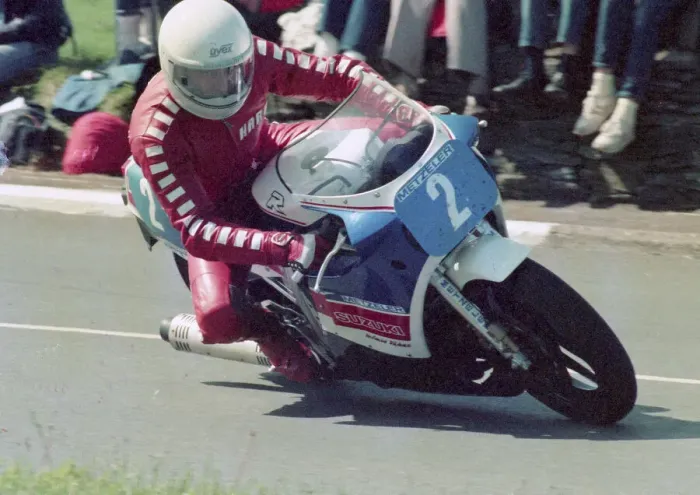 Framed Print : Helmut Dahne (Suzuki) 1986 Production B TT Framed Print : Helmut Dahne (Suzuki) 1986 Production B TT
