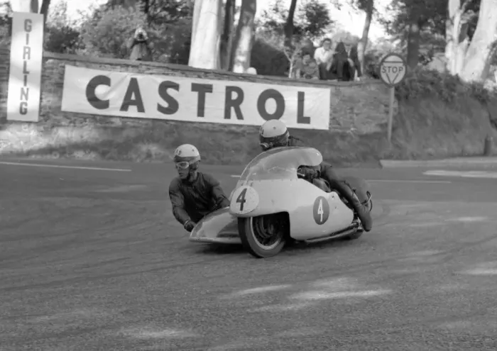 Framed Print : Helmut Fath & Wolfgang Kalauch (URS) 1968 Sidecar TT Framed Print : Helmut Fath & Wolfgang Kalauch (URS) 1968 Sidecar TT