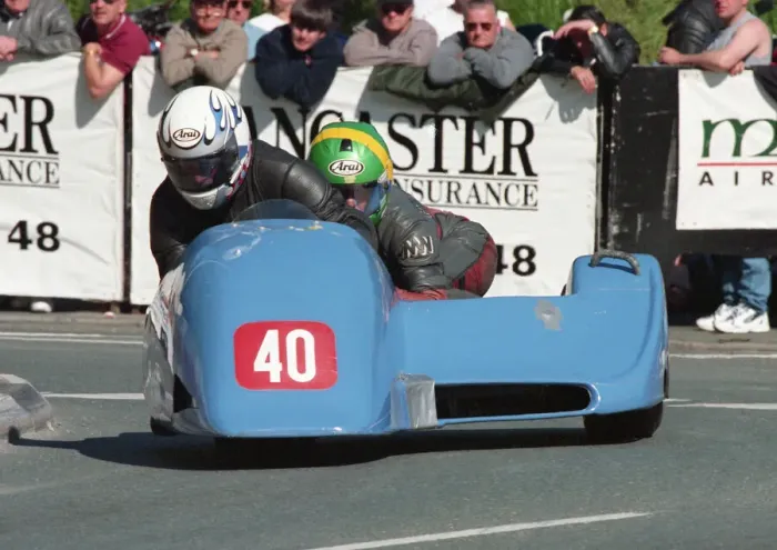Framed Print : Helmut Lunemann & Chris McGahan (Ireson) 1999 Sidecar TT Framed Print : Helmut Lunemann & Chris McGahan (Ireson) 1999 Sidecar TT