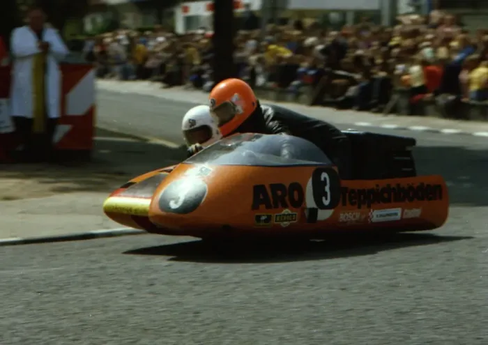 Framed Print : Helmut Schilling & Rainer Gundel (Aro) 1976 500 Sidecar TT Framed Print : Helmut Schilling & Rainer Gundel (Aro) 1976 500 Sidecar TT