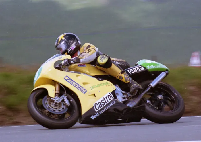 Framed Print : Henrik Voit (Honda) 1999 Lightweight 250 TT