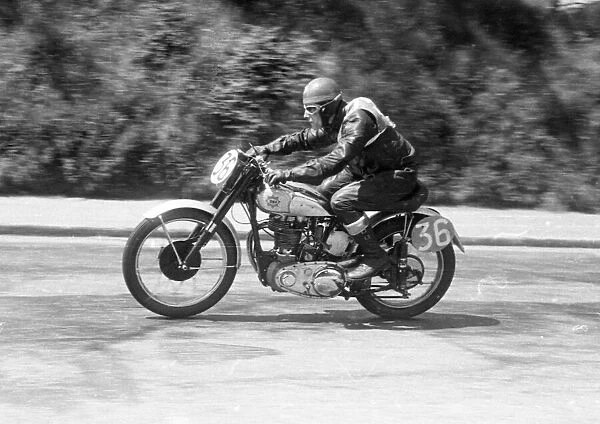 Henry Collier (BSA) 1952 Junior Clubman TT