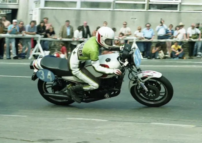 Framed Print : Hilary Musson (Yamaha) 1982 Formula 2 TT