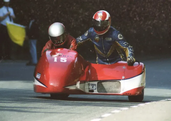 Framed Print : Bill Hodgkins & Sean Collister (Windle Yamaha) 1992 Sidecar TT Framed Print : Bill Hodgkins & Sean Collister (Windle Yamaha) 1992 Sidecar TT