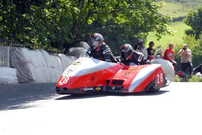 Framed Print : Howard Baker & Mike Killingsworth (Shelbourne Honda) 2009 Sidecar TT Framed Print : Howard Baker & Mike Killingsworth (Shelbourne Honda) 2009 Sidecar TT