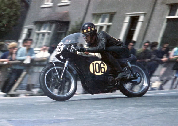 Ian Ablett (BSA) 1967 Senior TT