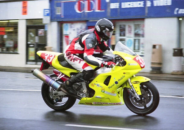 Ian Armstrong (Yamaha) 2000 Production TT