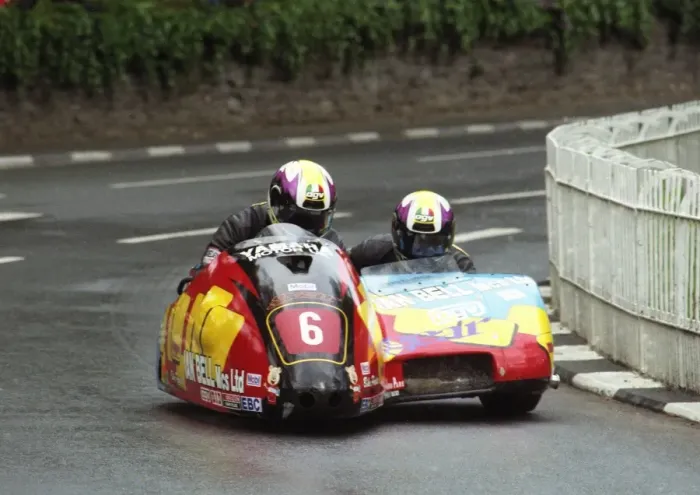 Framed Print : Ian Bell & Neil Carpenter (Windle Yamaha) 1996 Sidecar TT Framed Print : Ian Bell & Neil Carpenter (Windle Yamaha) 1996 Sidecar TT